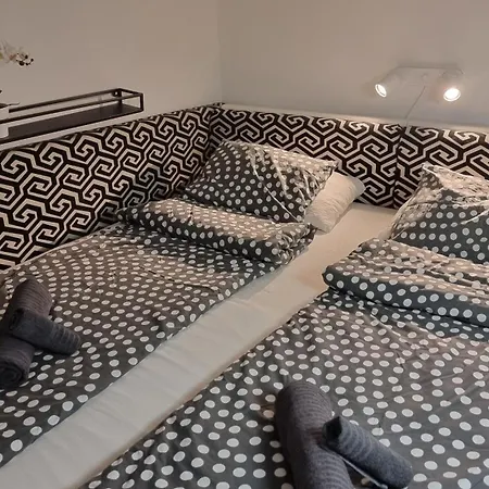 Bercsenyi - Close To The Rudas Thermal Bath Apartament