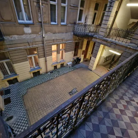 Apartment Bercsenyi - Close To The Gellert Thermal Bath Budapest