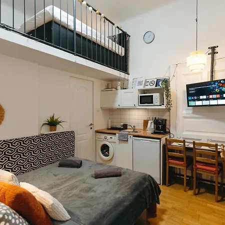 Apartment Bercsenyi - Close To The Gellert Thermal Bath Budapest